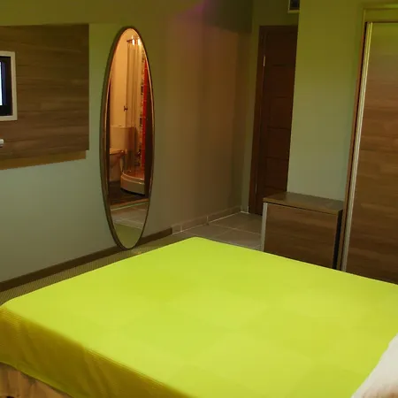 Hotell Heyamo 3*