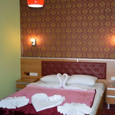 Heyamo Hotell